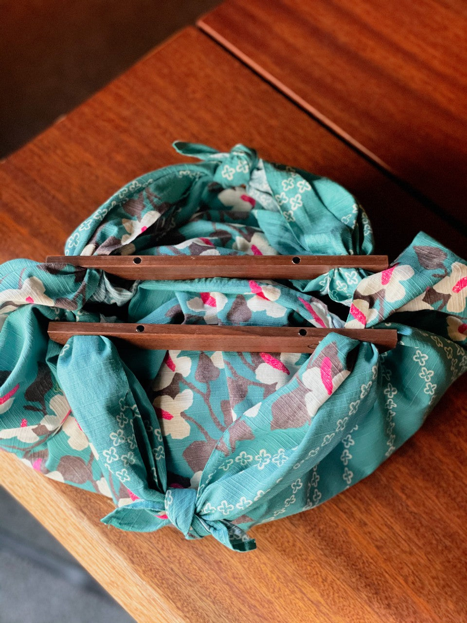 Large Furoshiki Bag Set with Wooden Handle | 90cm